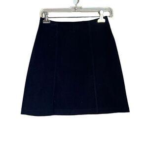 3 for $30! Reitman’s petites‎ navy mini. Size 2P